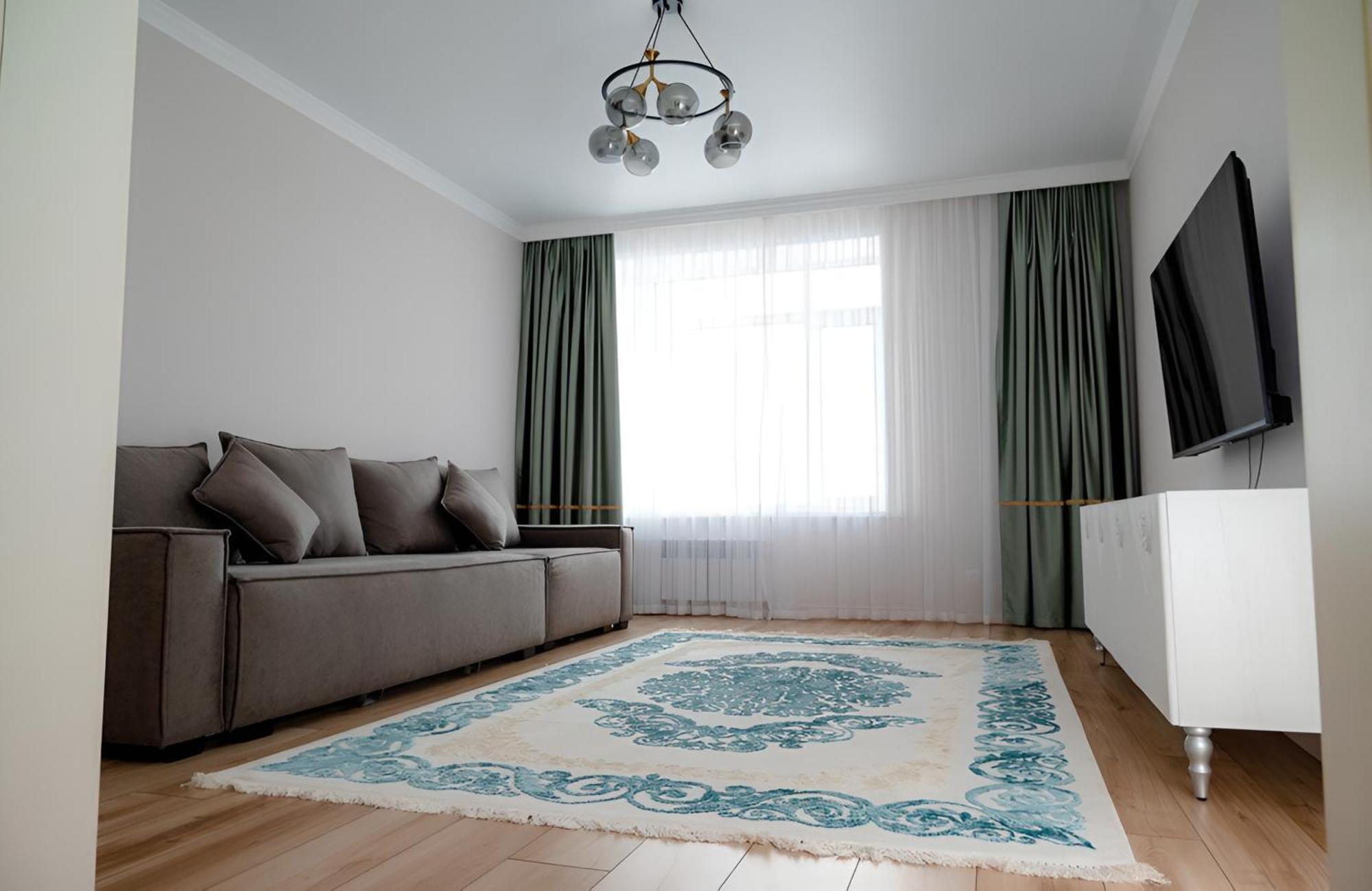 Apartment новая 2х ком кв люкс в центре Kokshetau